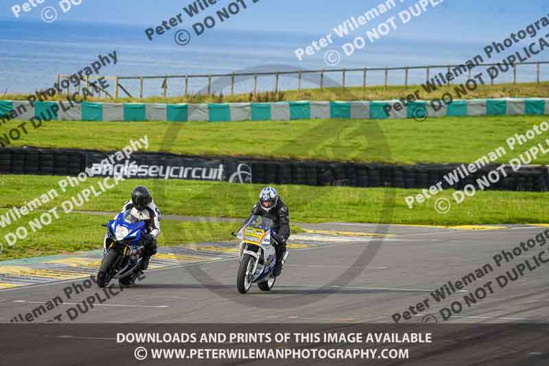 anglesey no limits trackday;anglesey photographs;anglesey trackday photographs;enduro digital images;event digital images;eventdigitalimages;no limits trackdays;peter wileman photography;racing digital images;trac mon;trackday digital images;trackday photos;ty croes